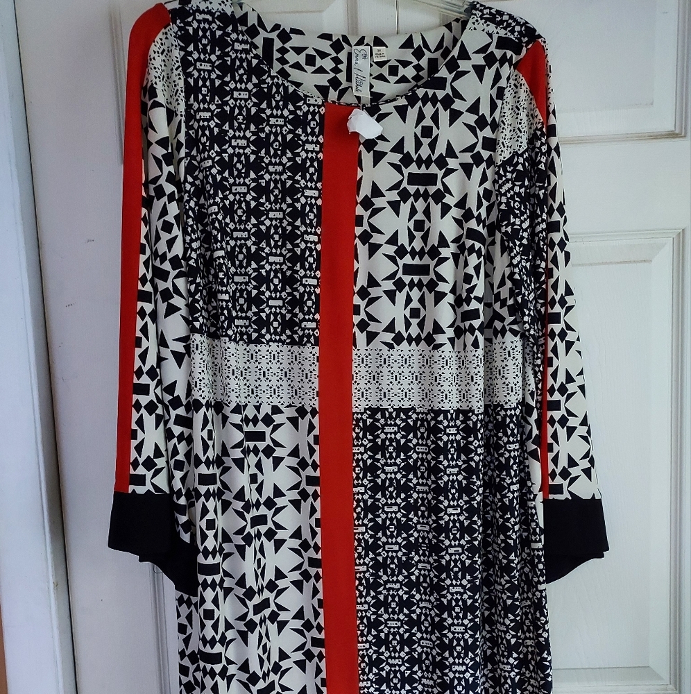 Emma & Michele Dress 2X Bell Sleeve Geometric Color Block Red Black Beige